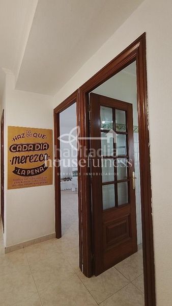 Foto 43329ca7-8a7f-4b46-acce-bfd947a4848a. Piso en Caranza Ferrol