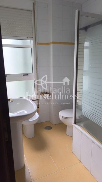 Foto 68e96b78-a716-42a7-9c58-15b9e2cea2fe. Piso en Caranza Ferrol