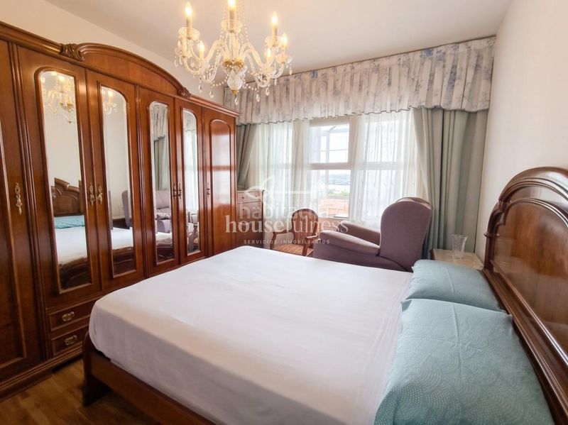 Foto 849b322e-1622-423f-9173-673ef325317a. Flat with heating parking in Canido Ferrol
