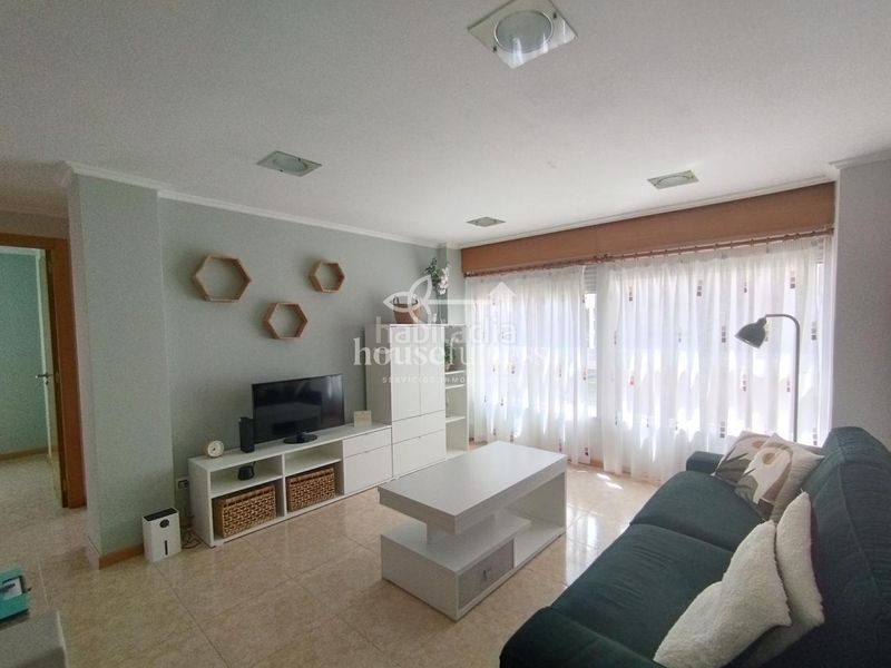 Foto b7343aab-01d7-48b5-b730-581d3a13fc76. Apartament a Caranza Ferrol