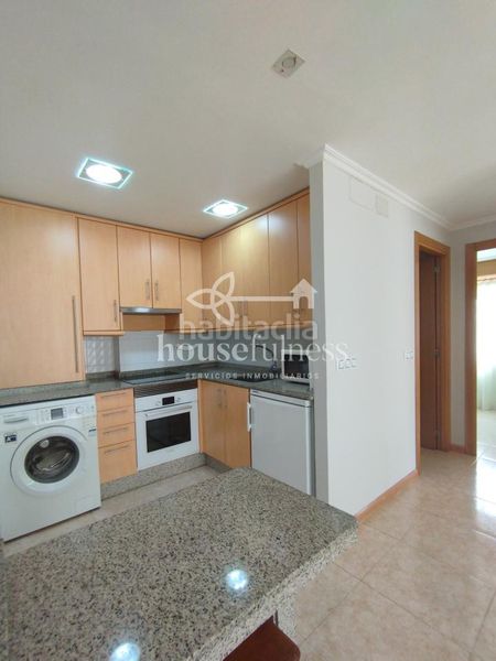 Foto feca682d-519d-400b-b4a3-21ee0daf6e79. Apartament a Caranza Ferrol