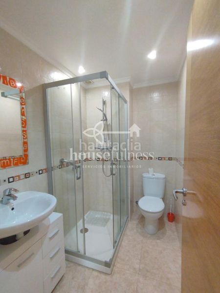 Foto c7d7e552-c9d6-4e9c-8fe1-f5c40eb2ee6c. Apartamento en Caranza Ferrol
