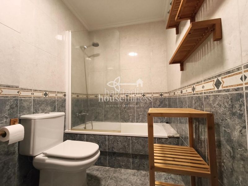 Foto ecd62a3a-62e2-4eb5-9fc4-41cff6a83ba2. Lloguer pis amb calefacció a Alto del Castaño Narón