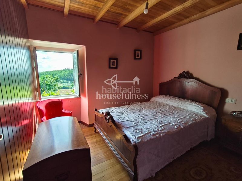 Foto fe3849fd-a43d-4d2c-a3e5-9d8a2a8b66b1. Casa amb calefacció a San Sadurniño