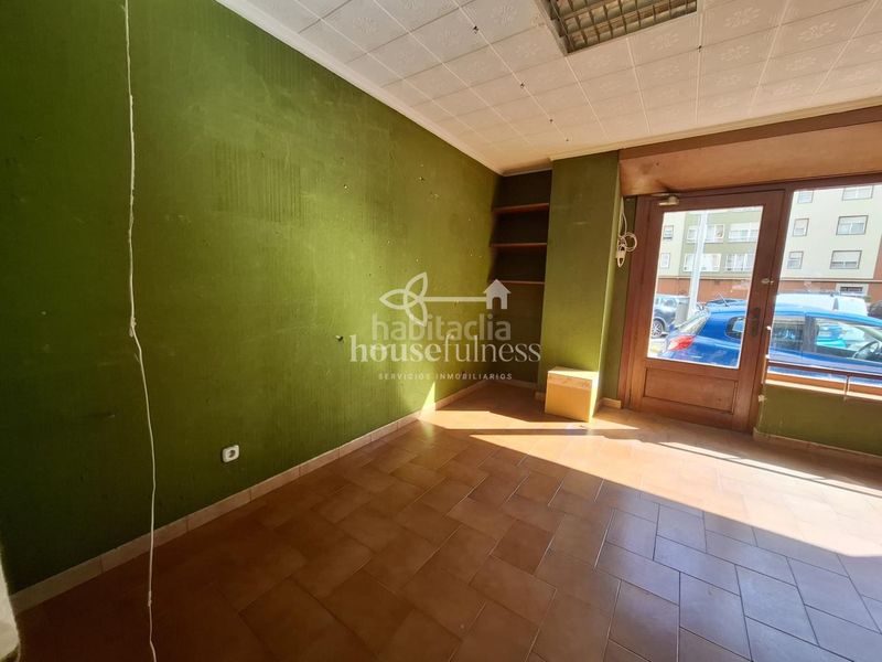 Foto d5c6fc33-709e-4868-b46c-c0fc53f9cda7. Local comercial a Caranza Ferrol