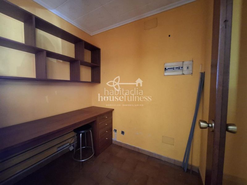 Foto de7da2e4-6125-4a15-9ab0-05b215e36911. Local comercial a Caranza Ferrol