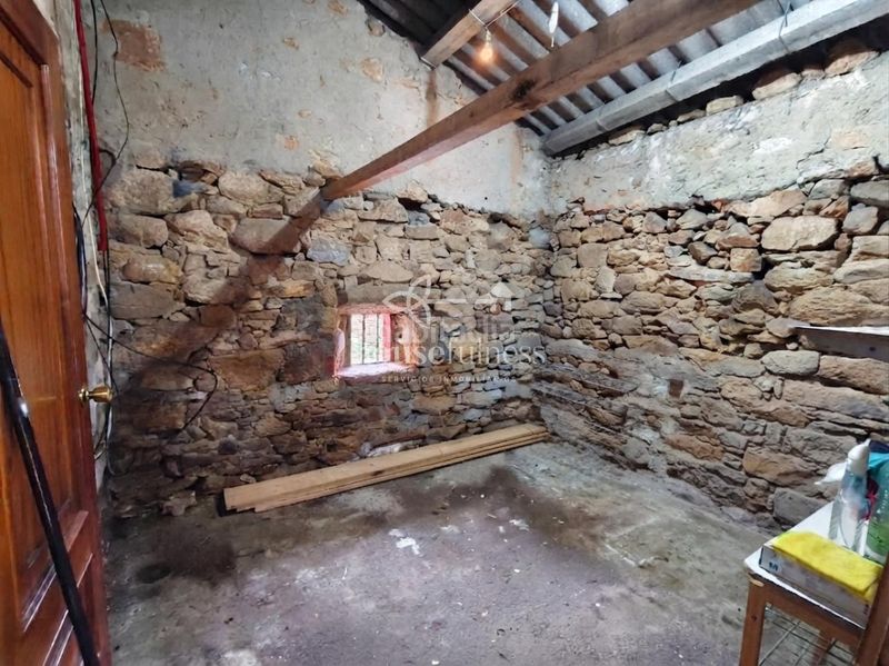 Foto 4192a80d-1a40-4945-b7f2-83bf3a10abdf. Casa a Área Rural Ferrol
