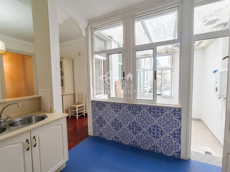 Foto 6ac92c7b-6722-4989-8655-3c0c8aff4e05. Flat in Centro Ferrol