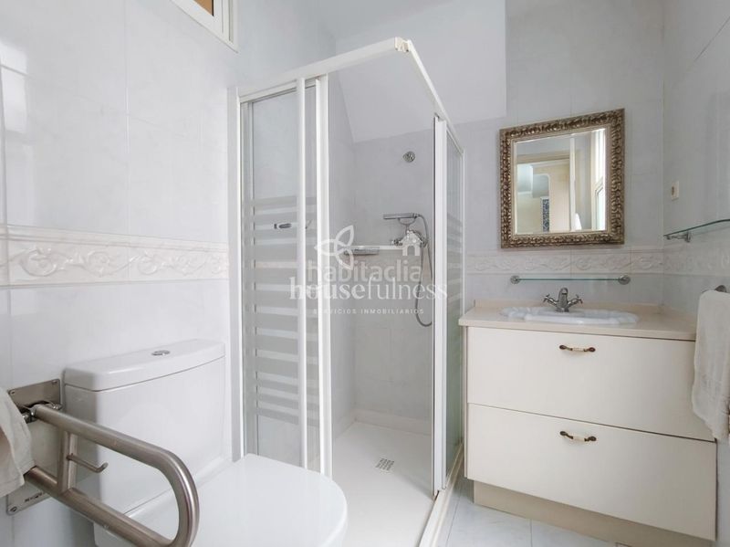 Foto d4a24613-6201-448d-b1ba-0b7b409dd456. Pis a Centro Ferrol