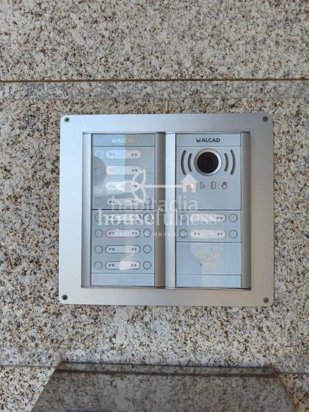Foto f6879caa-db5b-4931-92e1-6f15e3a81a81. Piso en A Gándara Narón