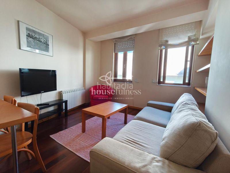 Foto 0e1e21ef-b874-4653-947e-3284a0cdb4c3. Rent flat with heating in Centro Ferrol