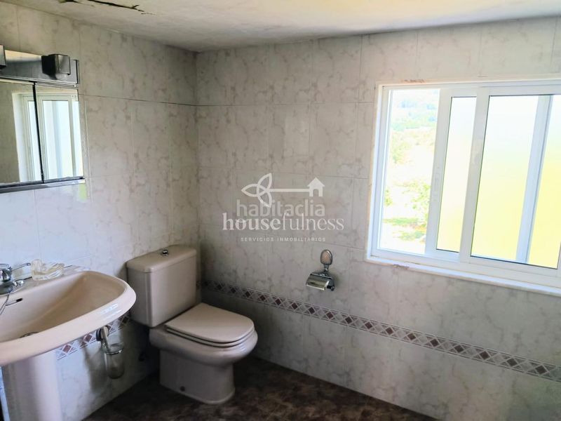 Foto 307a239d-61af-4539-a815-f473cf0aaf4f. Casa amb aparcament a Moeche