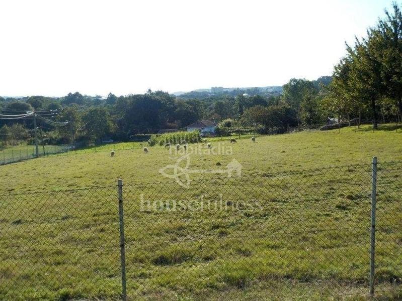 Foto 46364884-35e7-4c66-8410-4fe9c537d2bd. Casa amb calefacció aparcament a Piñeiros - Freixeiro Narón