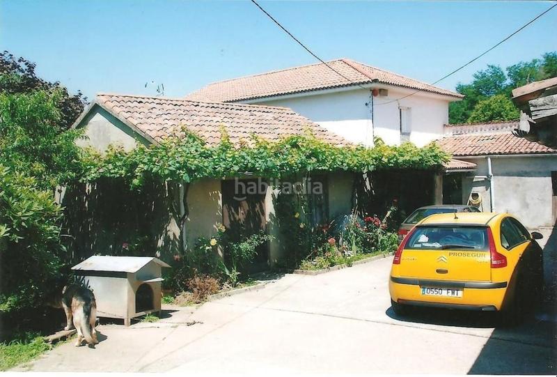 Foto 585a6549-837c-4e96-9fd4-87205008e4ce. Casa amb calefacció aparcament a Piñeiros - Freixeiro Narón