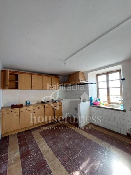 Foto c31e9629-0b4b-4bf6-8f26-83b23faf2eef. Casale con parcheggio in Sedes - Pedroso - Doso Narón