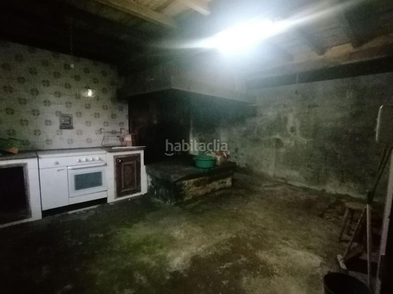 Foto 57ad92a0-db3c-4e58-84f6-3d0208865c16. Casale in Cerdido