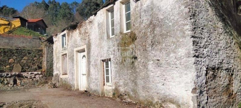 Foto 5fcd1479-5168-42b5-a847-ae04d1cfb7a8. Maison avec chauffage dans Neda