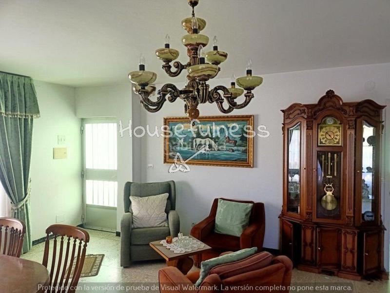 Foto 06616857-a313-4b30-b1e3-0b8fbf27dce4. Chalet en Área Rural Ferrol