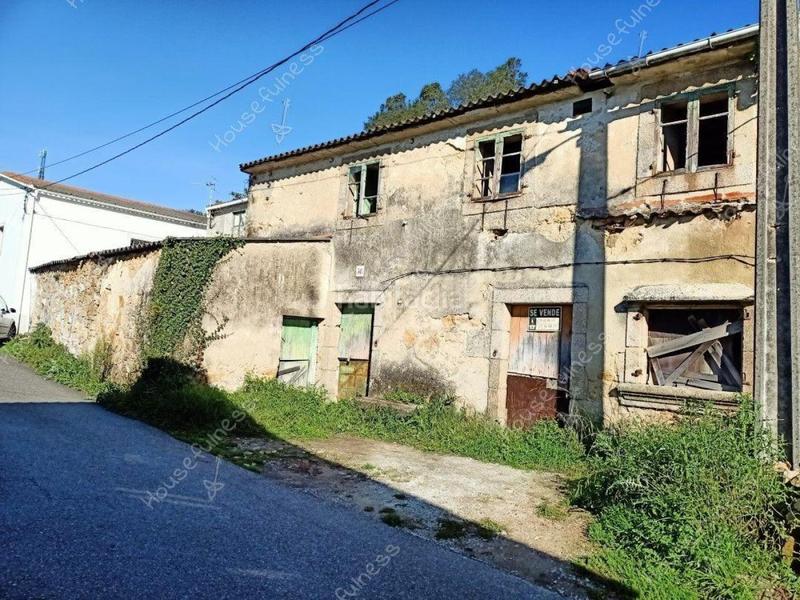 Foto 69d8b083-d5ab-4156-a6c6-fa790380c5c9. Masía en Neda