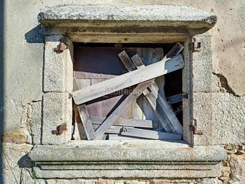 Foto 70b9fa32-f9c9-43f3-87f9-8058c6965310. Masía en Neda