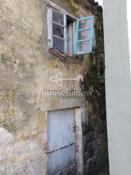 Foto a335025d-b99b-48a7-953e-6c00f218c8a1. Masia amb calefacció a Neda