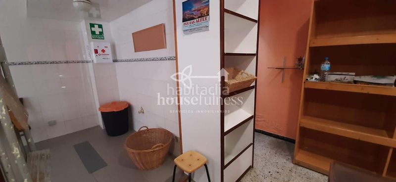 Foto 0df30676-45fa-4a70-b935-7dcdaafa3469. Local comercial a A Gándara Narón