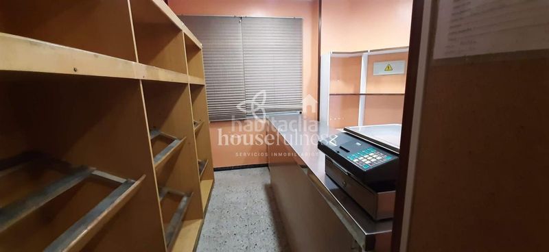 Foto ec2ee568-33e9-404b-9fb6-fd94c6774417. Local comercial a A Gándara Narón
