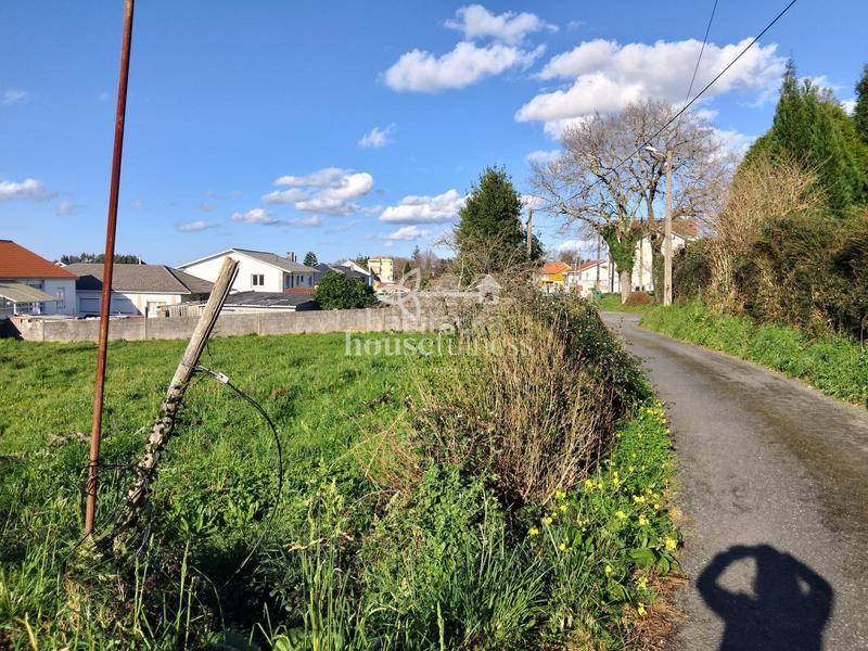 Foto 5a595f8c-2995-4586-9602-ee2a9e3e04ec. Wohngrundstück in Fene