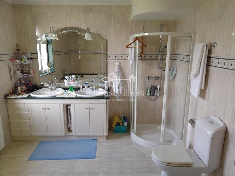 Foto 18480158-8df3-4ef1-b697-737c3c6da042. Bauernhof mit heizung parking in San Mateo - Castro - O Val Narón