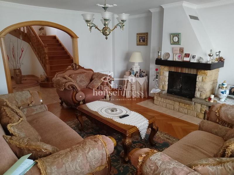 Foto ea4de9bb-b8ce-4e28-9d9f-1dc0b269c55f. Country house with heating parking in San Mateo - Castro - O Val Narón