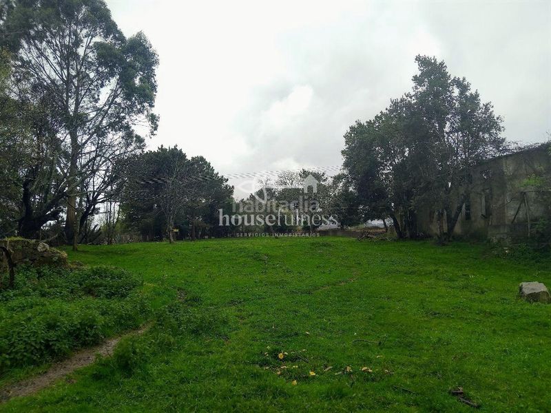 Foto 3a6a5d1a-e1d1-4bcc-abd9-fdbd0a06a8bf. Residential plot in Plaza de España Ferrol