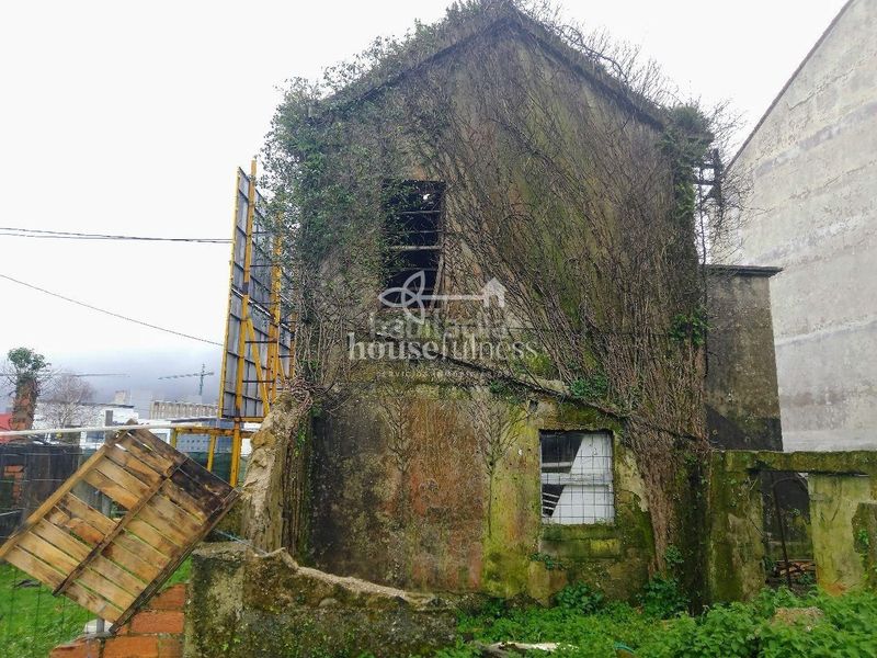 Foto 5dac6f70-cd5a-485c-9157-4d30ba85c0d2. Residential plot in Plaza de España Ferrol