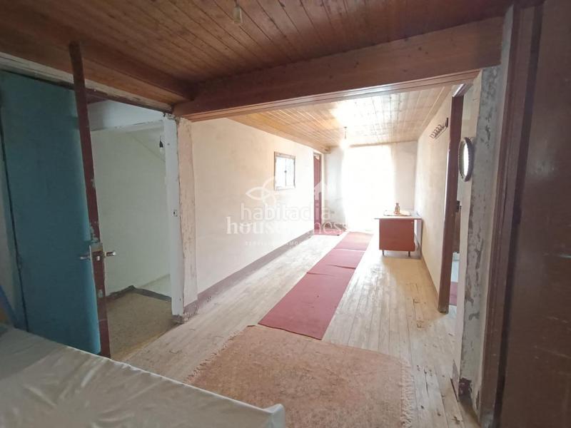 Foto 11286e27-e7bb-4bbc-8d77-93395fd85db4. Bauernhof mit heizung parking in Friol