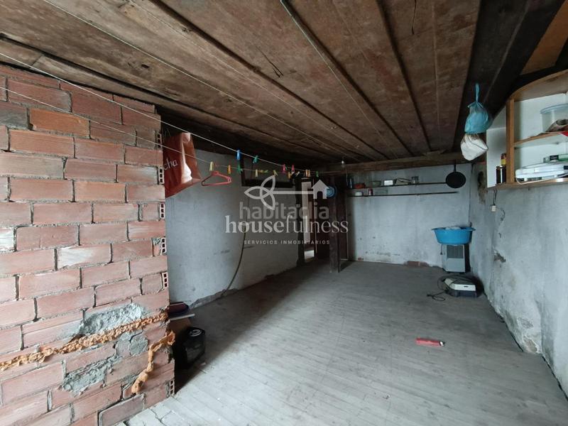 Foto bfc9456b-6c02-4e95-810f-0617be2ab379. Bauernhof mit heizung parking in Friol