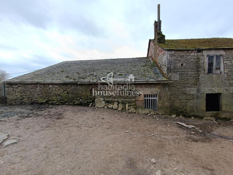 Foto 2b6500f0-87cd-4be0-8dd0-737454a3cce2. Mas avec chauffage parking dans Friol