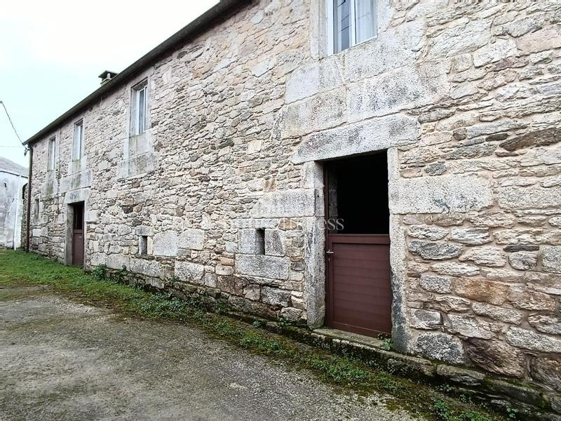 Foto a4d38367-4ff2-46c7-8db0-c26c529da9fd. Mas avec chauffage parking dans Friol