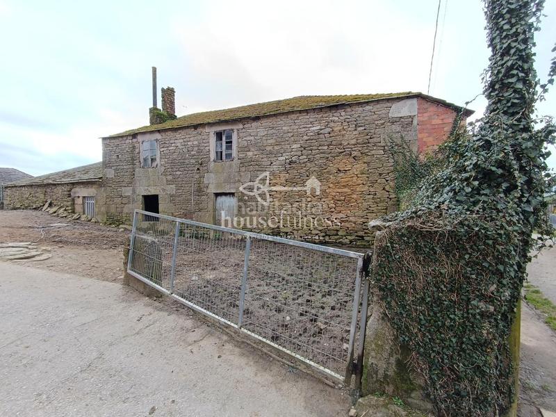 Foto f5dafdad-9323-42f2-b094-8231709a3243. Mas avec chauffage parking dans Friol