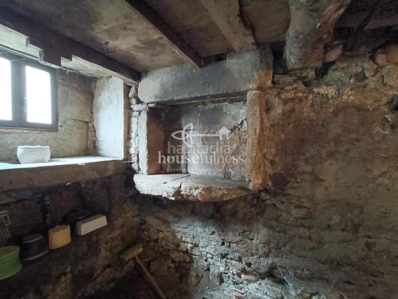 Foto dcab0015-1dc8-4291-9a7d-564f18075073. Masía en Friol