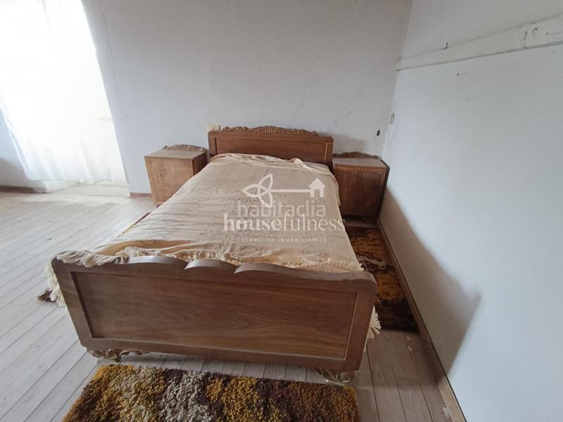 Foto df76d08b-5a13-4df5-bd82-48b7f3937e39. Masía en Friol