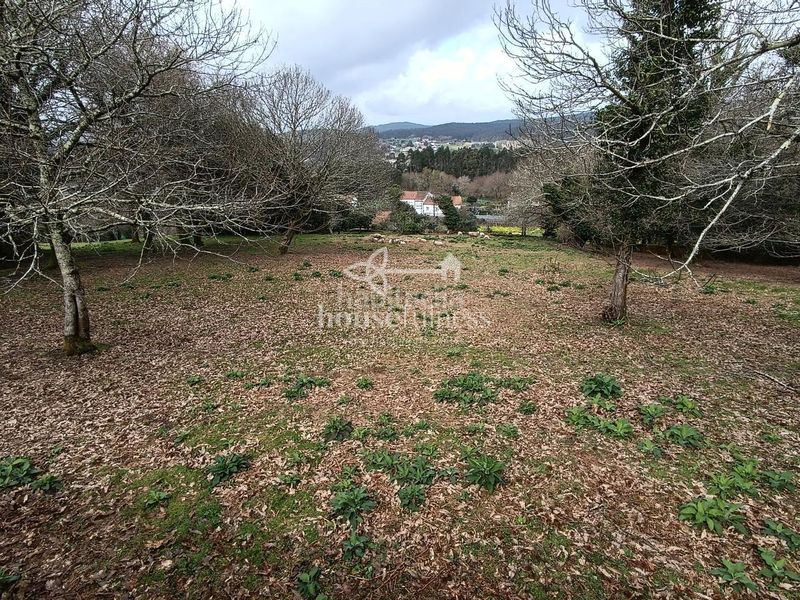 Foto 70ea1288-129f-45b1-af44-7c8ce72b0e90. Terreny residencial a Parroquias de Santiago Santiago de Compostela