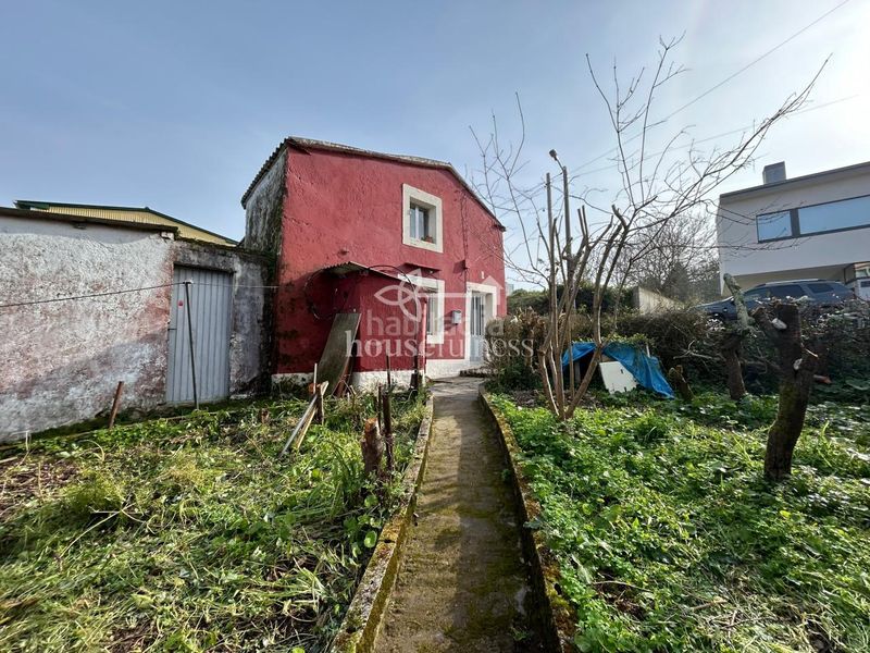 Foto 48ecac15-7aa4-43d5-92eb-5ce110a414bc. Casa a Canido Ferrol