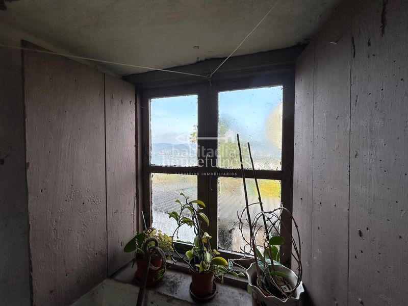 Foto afbfc7ec-4543-42f0-a726-06ee1f1f47d8. Casa a Canido Ferrol