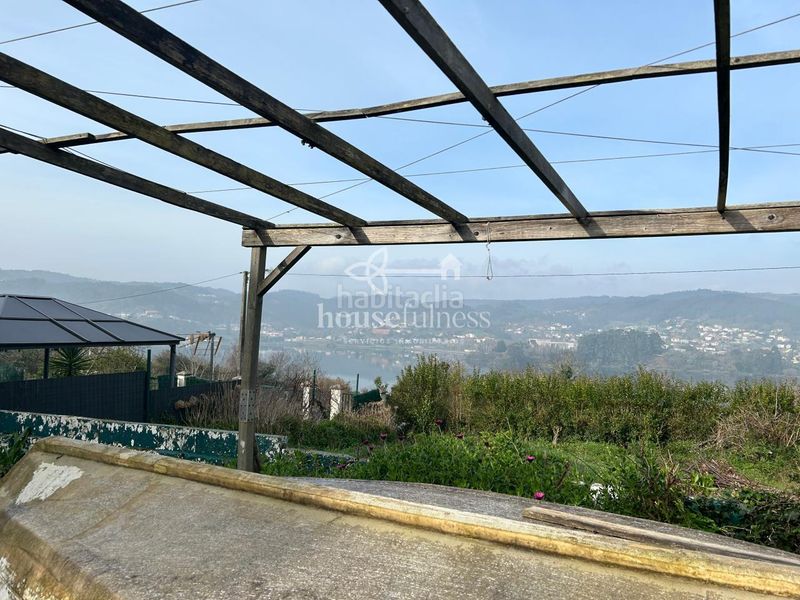 Foto bea295c2-1c73-4296-a6a9-bddf49cc7b83. Casa a Canido Ferrol