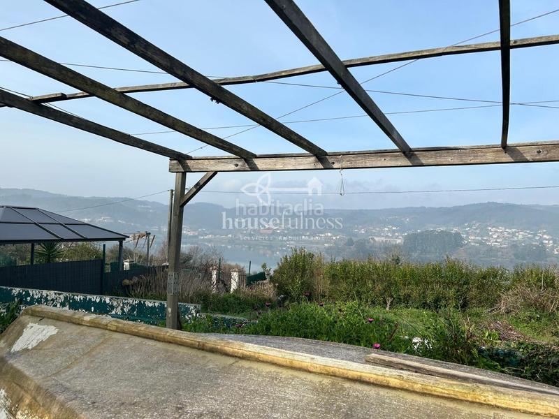 Foto df9a6fcf-072e-4e60-b49d-66d2db91a392. Casa en Canido Ferrol