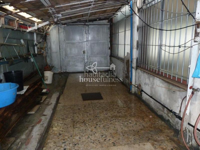 Foto 366f2fe0-1b42-49df-8ae2-c56859cbdeb6. Locale commerciale in Fene