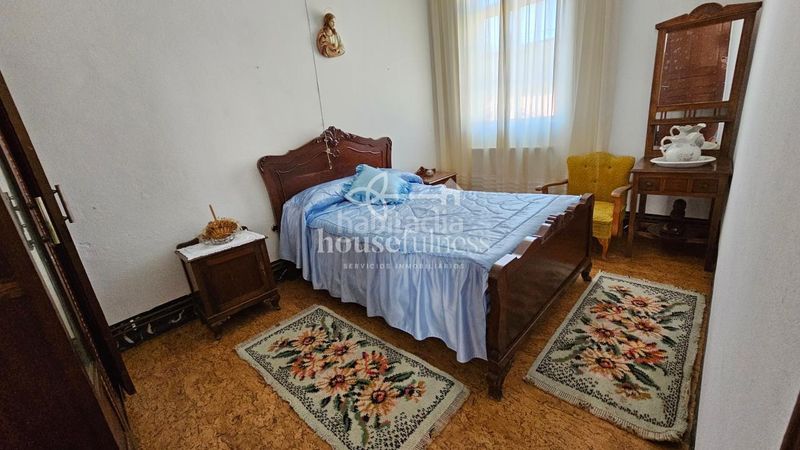 Foto 7f8e09b7-9533-4546-9799-3168a0f6a8de. Casa amb calefacció aparcament a Valdoviño