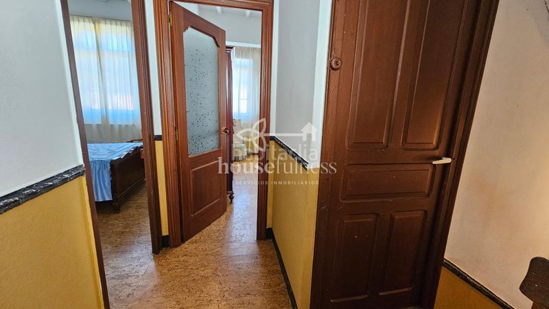 Foto abdbc159-d1ec-4ec0-90c4-1e54537ee712. Casa amb calefacció aparcament a Valdoviño