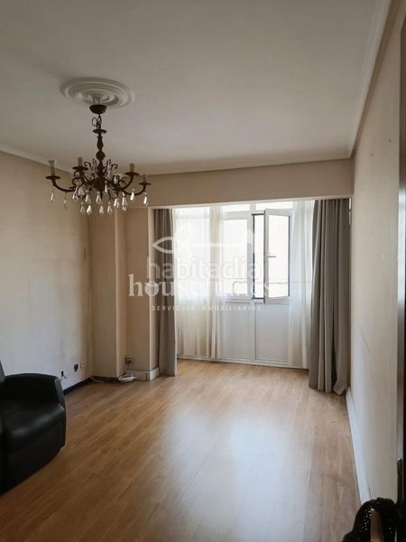 Foto 91e2f298-c3c3-47eb-ba3a-8bd02e48c2ed. Piso en Centro Ferrol