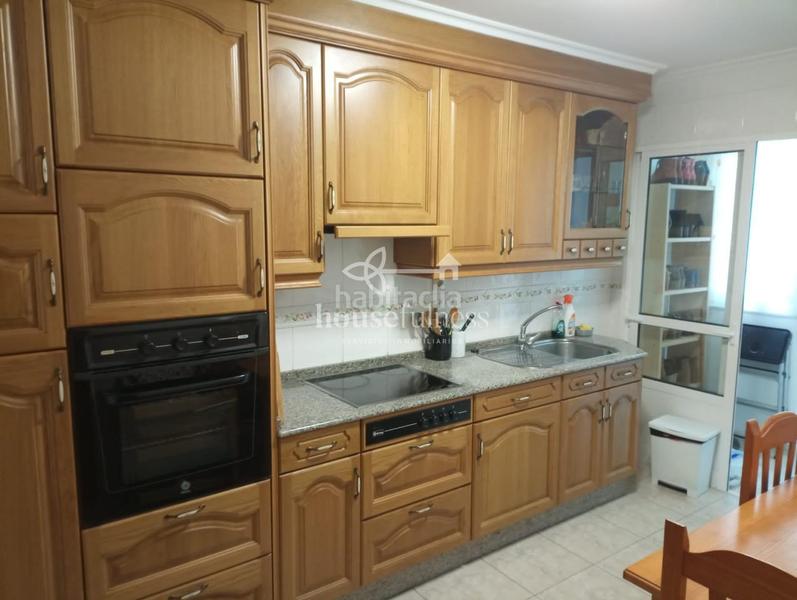 Foto 483d82f6-c005-4268-a9d5-0993af2ee1d9. Appartement avec chauffage parking dans Piñeiros - Freixeiro Narón