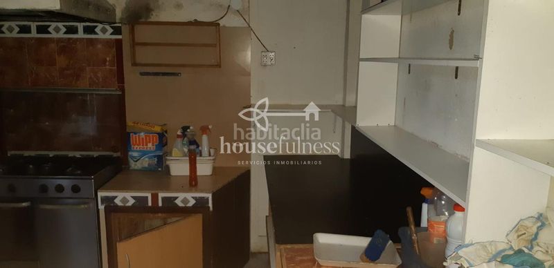 Foto 030ff4a6-2cbc-4ea4-a695-29b08b03e0e6. Country house with heating parking in Ortigueira